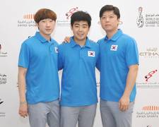 Zweiter Platz für Hong Hae Sol, Park Jong Woo und Kim Kyung Min aus Korea