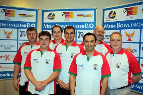 von links nach rechts: Petrov Asen, Dinev Dian, Georgiev Hristo, Donov Boyan, Bojilov Georgi, Lichev Todor und Penn Andy