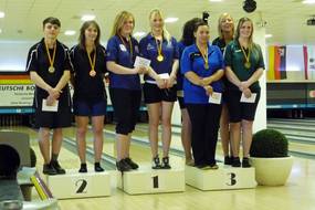 Platz 1 Laura Beuthner-Sandra Matz LV Berlin, Platz 2 Martina Schütz-Sarah Steh LV Hessen, Platz 3 Cornelia Glasl-Sabrina Laub LV Bayern und Sabrina Grabowski-Sarah Mandt LV NRW