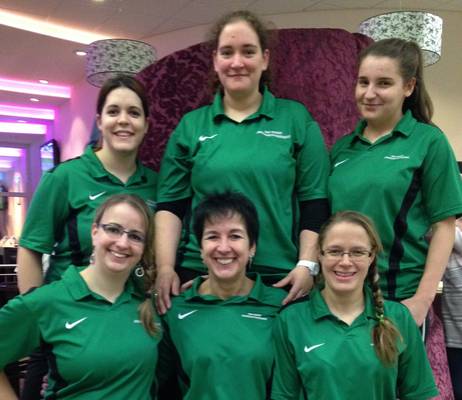 BC 2000 Aschaffenburg (hinten von links: Carina Hügin, Michaela Reckemeier, Gina Merkel vorne von links: Sonja Heeg, Renate Heeg, Cornelia Pöhner)