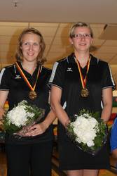 Deutsche Meister im Doppel der Damen wurden Birgit und Bianca Pöppler