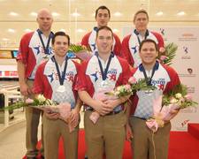 Die Silbermedaille geht an das Team aus den USA