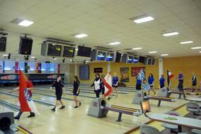 Einmarsch der Sieger und Platzierten Juniorinnen Doppel