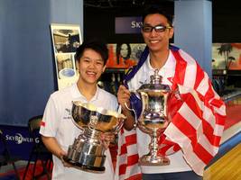 Die Gewinner Shayna Ngeh aus Singapur und Syafiq Ridhwan Abdul Malek aus Malaysia